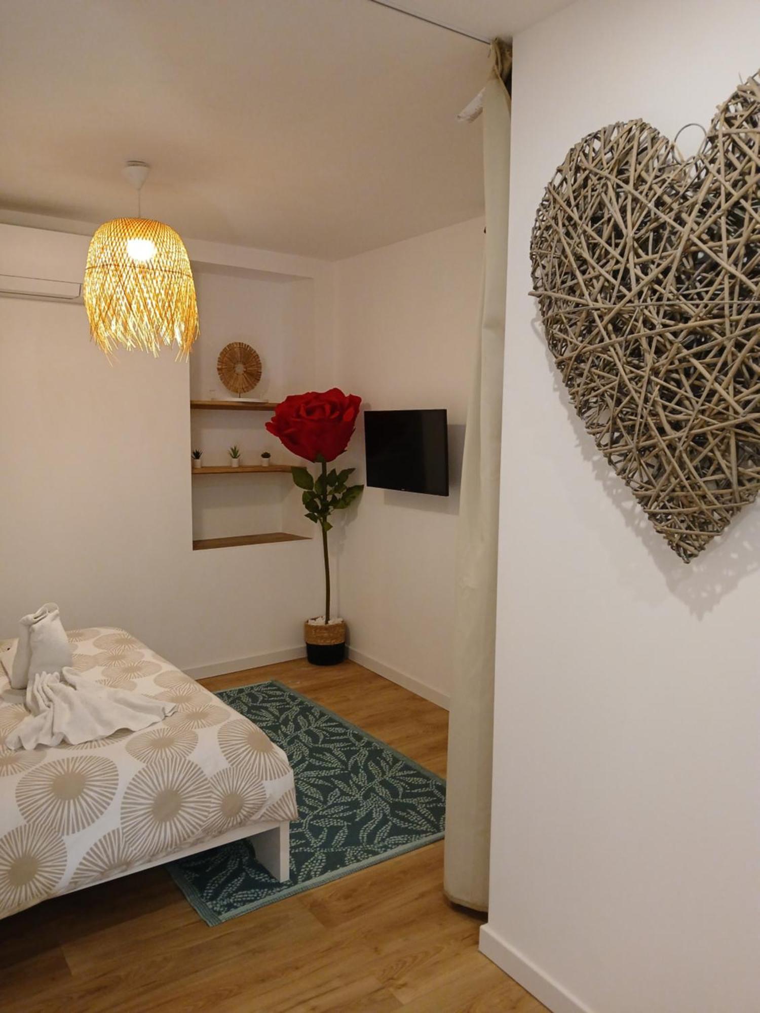 Holiday home Maison Entre Et Garrigue